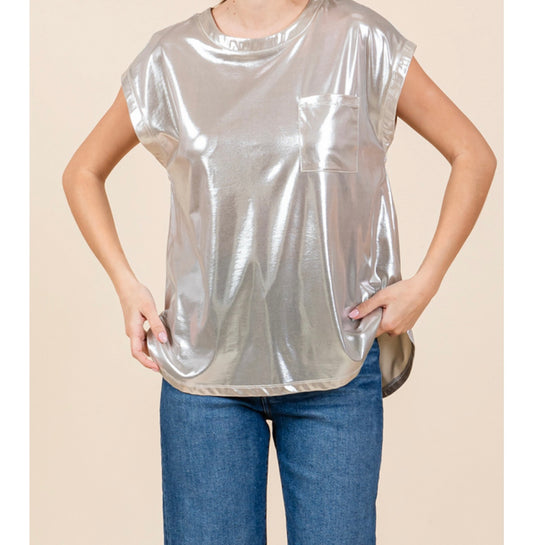 Glossy U-Neck Short Sleeve Top With Side Slit